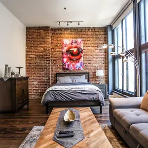 Elegant 3 Bedroom In Old Port - 201 , Montreal Canada