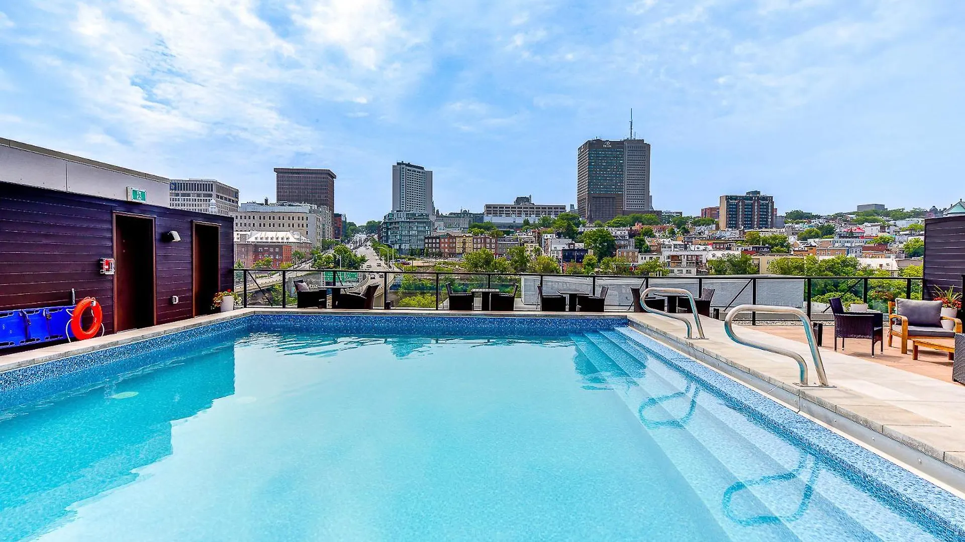 Holiday home Appartement Luxe, Incredible Sunset View, Pool, Parking, Near Old Quebec